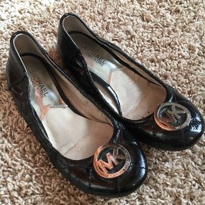 Micheal Kors ballet flats